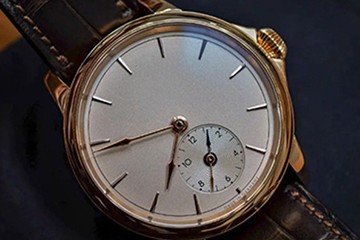 重庆欧米茄起雾了维修